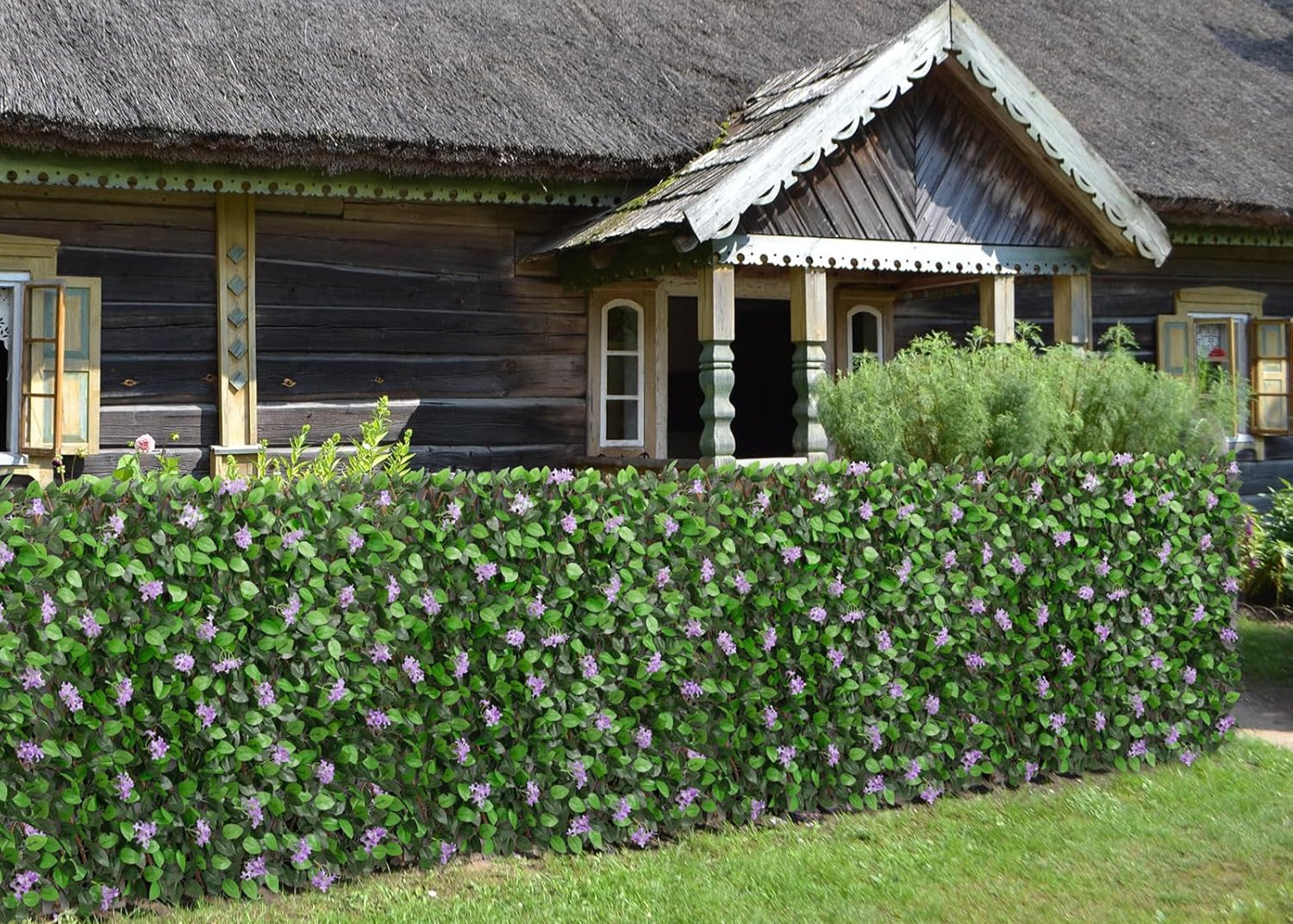 Why Willow Fences Are the Secret to a Timeless, Natural Garden Oasis